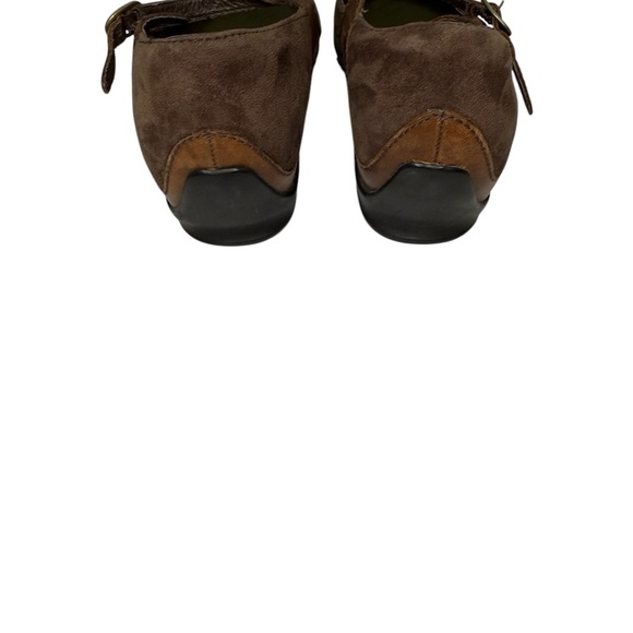 Merrell Brown and Black Casual Shoes with Classic Design Size 7.5 - Picture 5 of 10